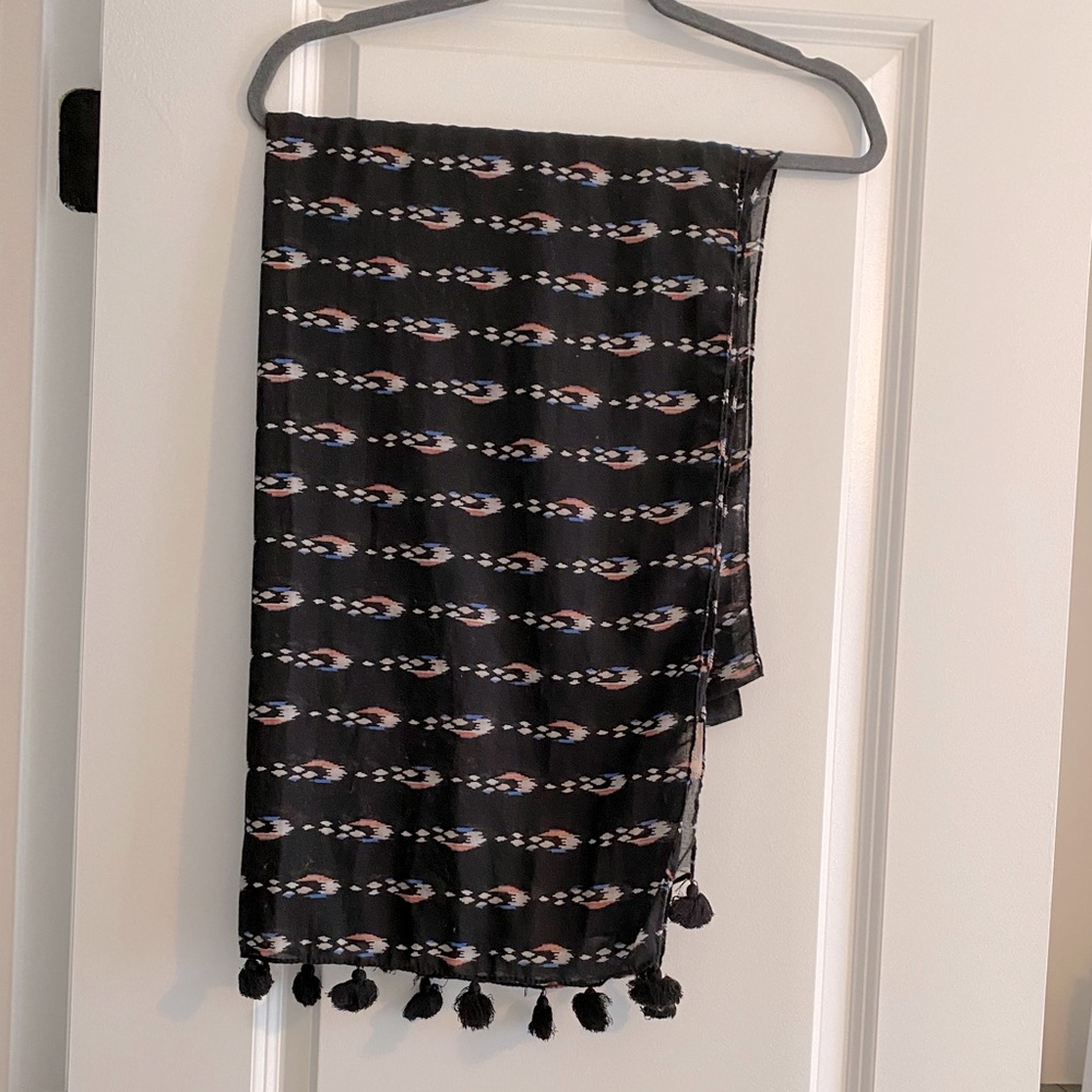 Aerie scarf